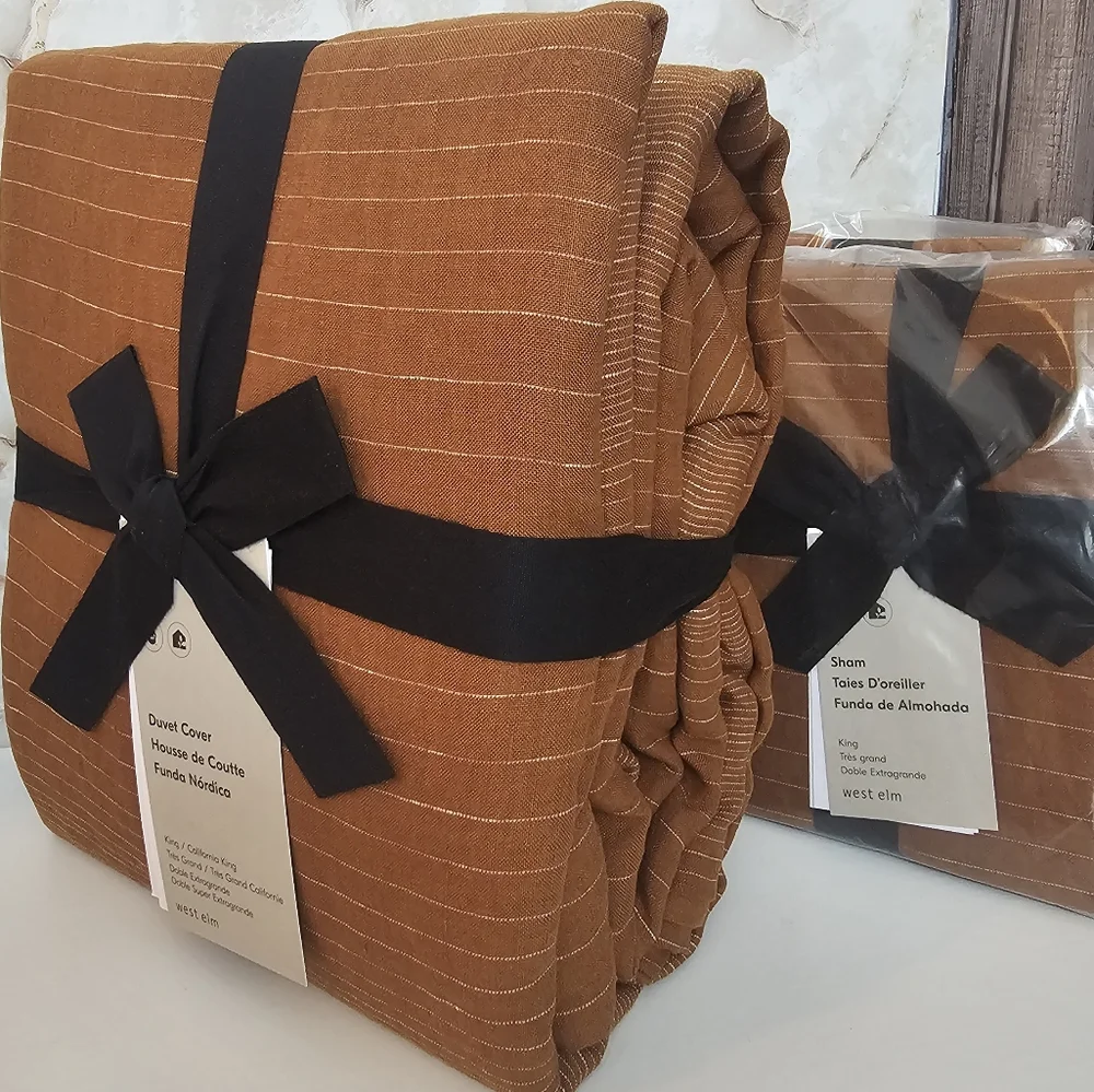 *European Flax Linen Graduated Stripe King Duvet Cover & King Shams Amber